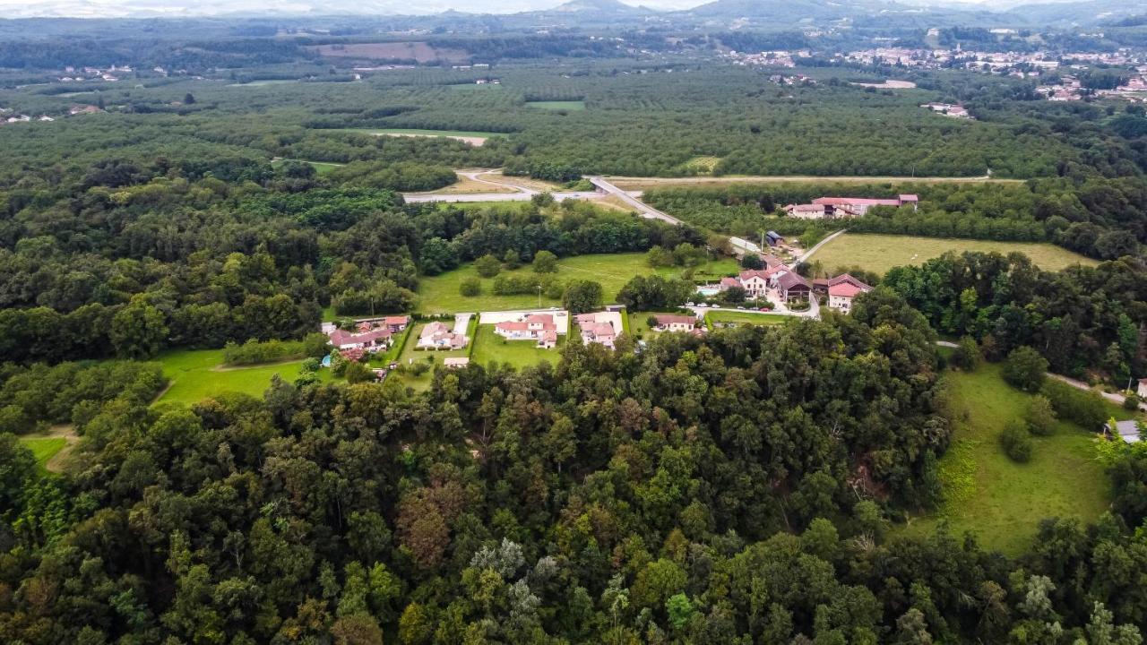 La Vallee Des Noyers Beaulieu  Luaran gambar